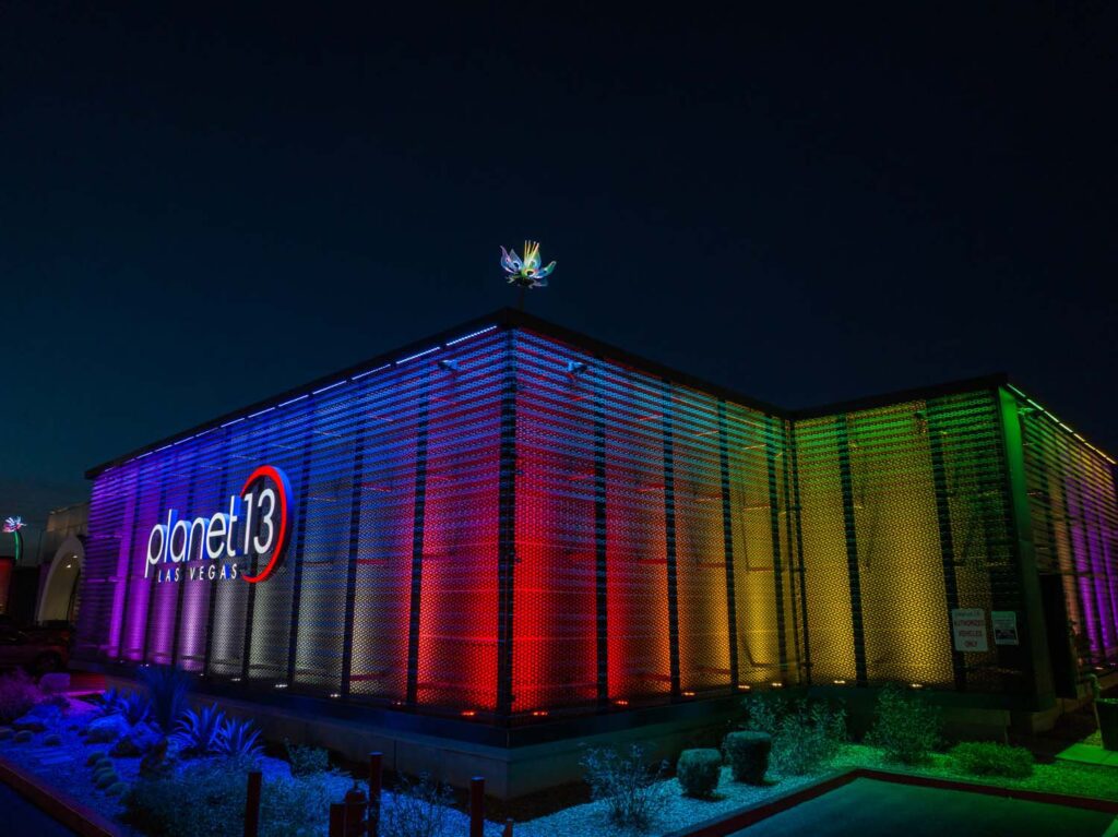 Roth Lighting, renowned for its innovative and energy-efficient lighting solutions, recently illuminated the Planet 13 Las Vegas SuperStore, showcasing a spectacular fusion of advanced lighting technology and creative design, elevating the visitor experience at one of the world's largest cannabis dispensaries.