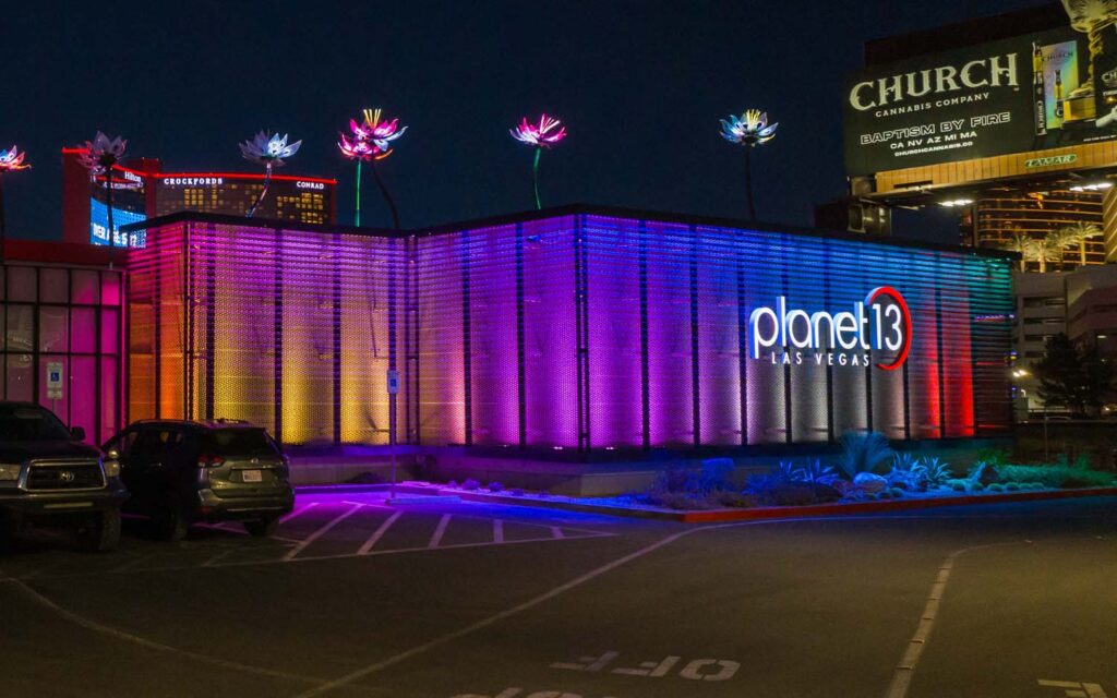 Roth Lighting, renowned for its innovative and energy-efficient lighting solutions, recently illuminated the Planet 13 Las Vegas SuperStore, showcasing a spectacular fusion of advanced lighting technology and creative design, elevating the visitor experience at one of the world's largest cannabis dispensaries.